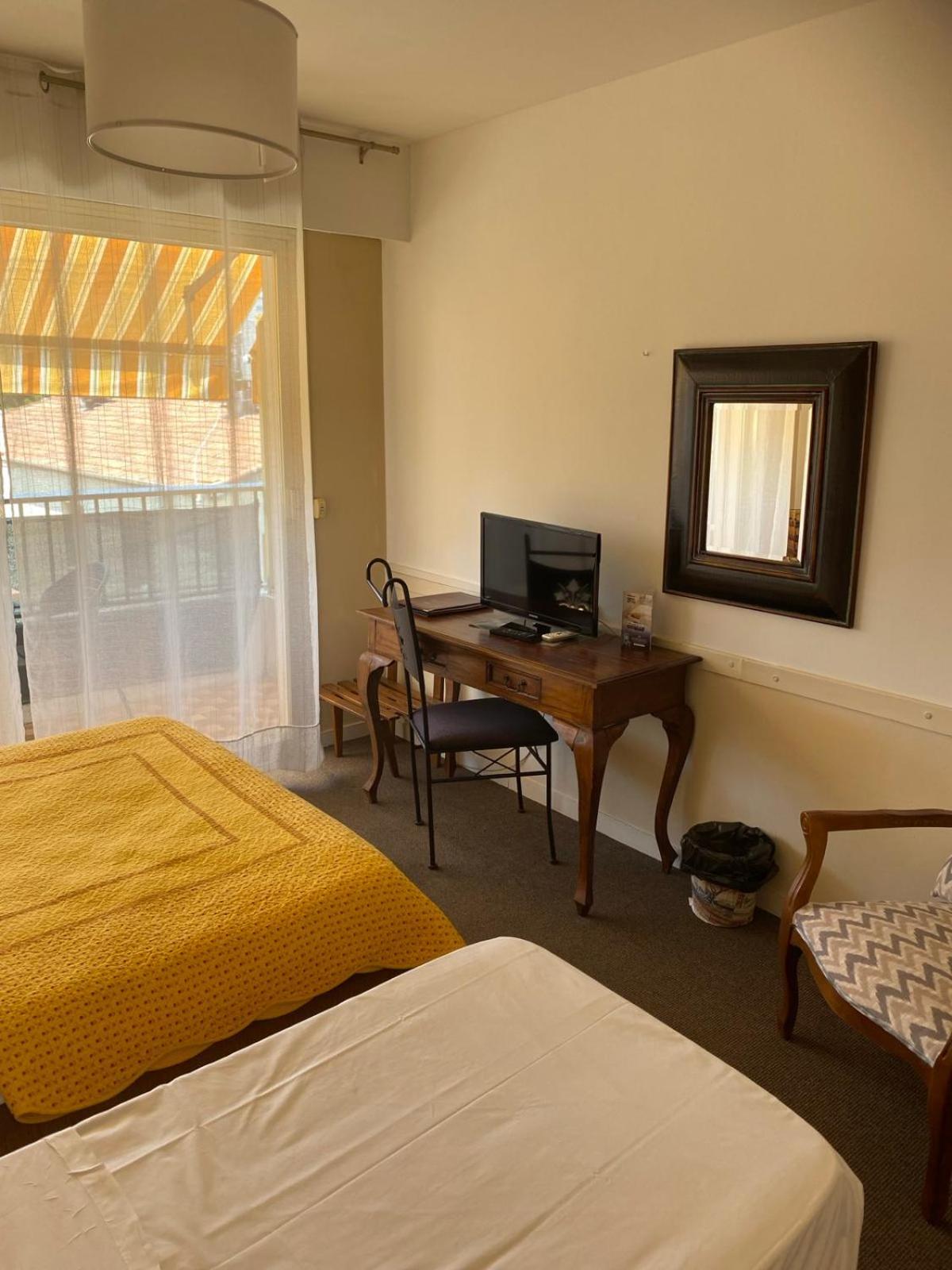 Hotel Restaurant Brasilia 3*
